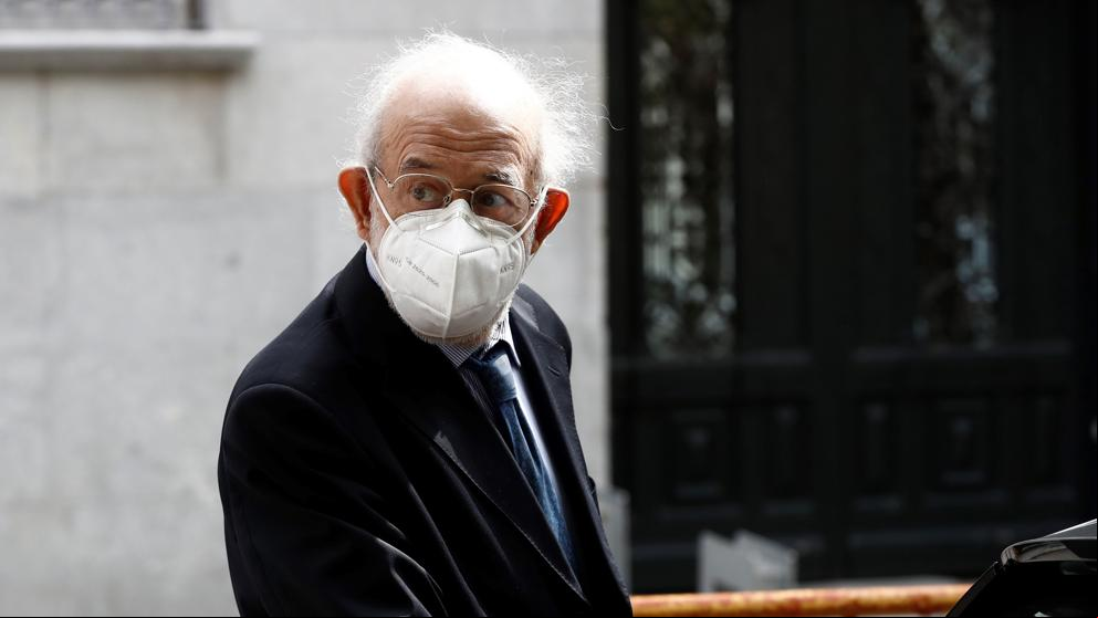 El Supremo pone a un paso del juicio al magistrado del TC investigado por maltrato