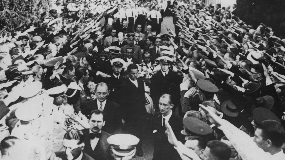 El Pato Donald, Hitler y los aztecas