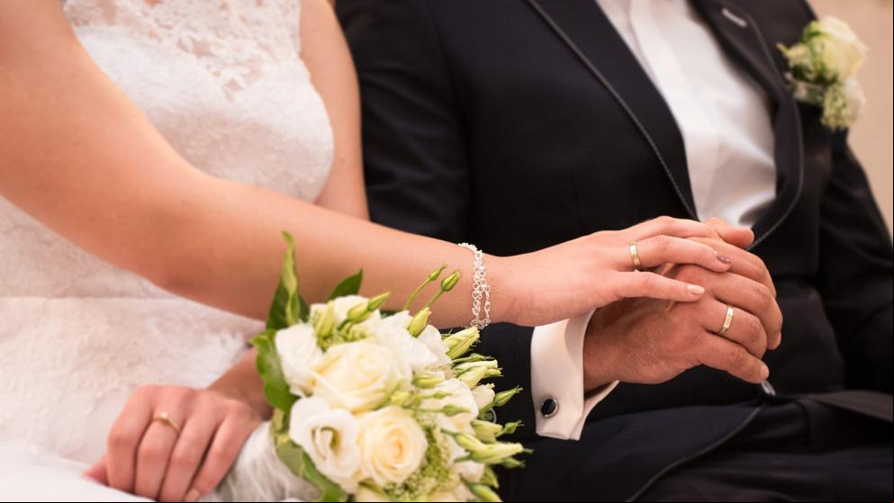 Un brote en una boda causa la muerte de seis personas que no eran invitados