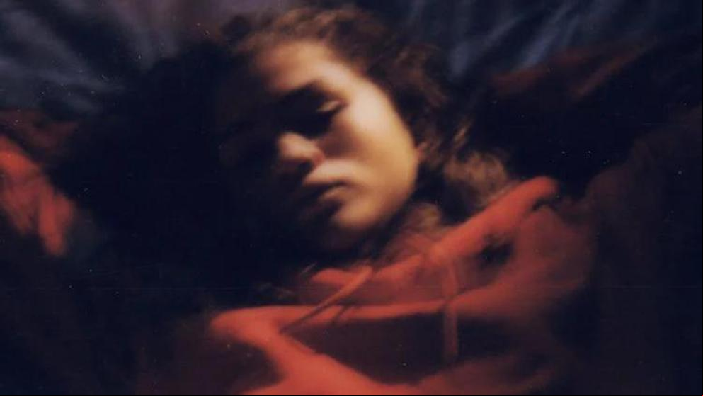 Euphoria: Tráiler del especial de Navidad con una Zendaya en modo bajón